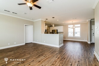 701 Pelican Ct in Poinciana, FL - Building Photo - Building Photo