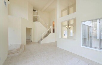 10707 Williston Dr in Houston, TX - Building Photo - Building Photo