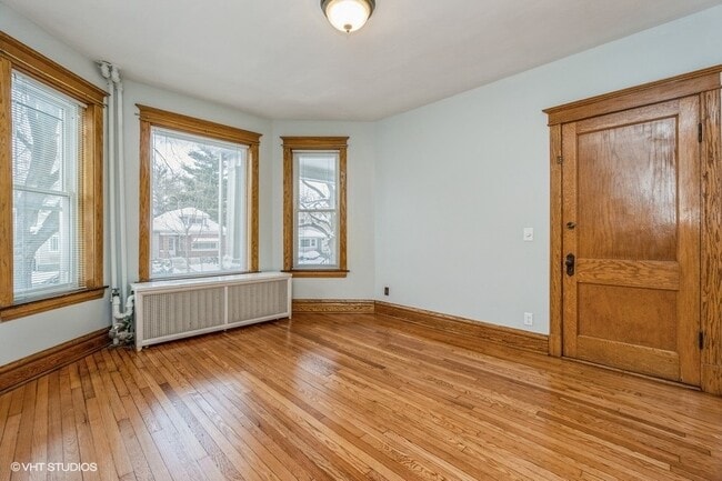 1130 S Oak Park Ave in Oak Park, IL - Building Photo - Building Photo