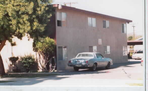 1885 Enterprise Ave in Riverside, CA - Foto de edificio - Building Photo