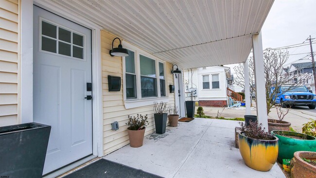 106 N Portland Ave in Ventnor City, NJ - Building Photo - Building Photo