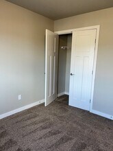 2005 Aaron Dr in Lynden, WA - Building Photo - Building Photo