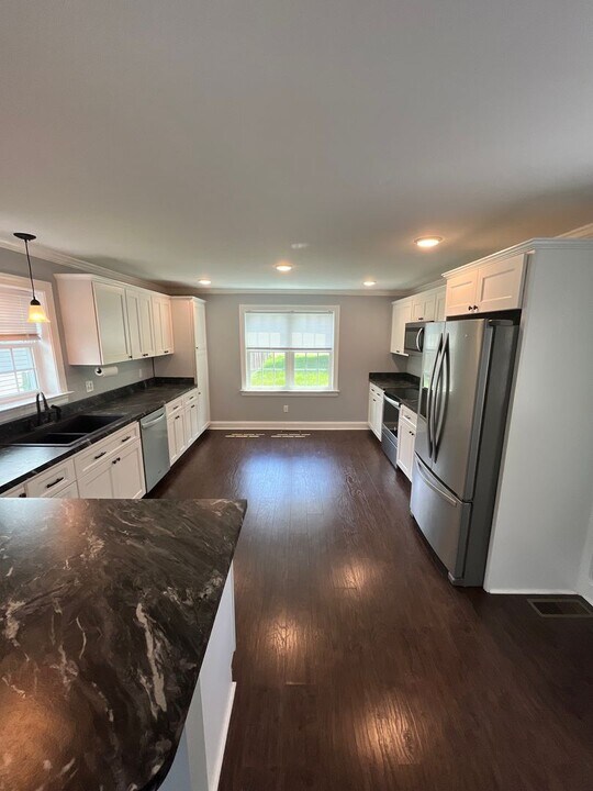 112 E Main St in Felton, DE - Building Photo