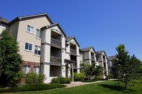 Building Photo - Allure Apartamentos in Denver, Colorado