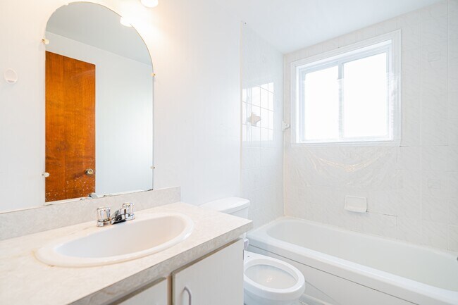 72 Rue de la Visitation in St-Charles-Borromée, QC - Building Photo - Building Photo