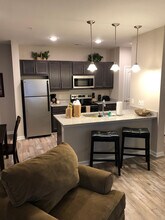 1445 Broadcloth St in Fort Mill, SC - Foto de edificio - Building Photo