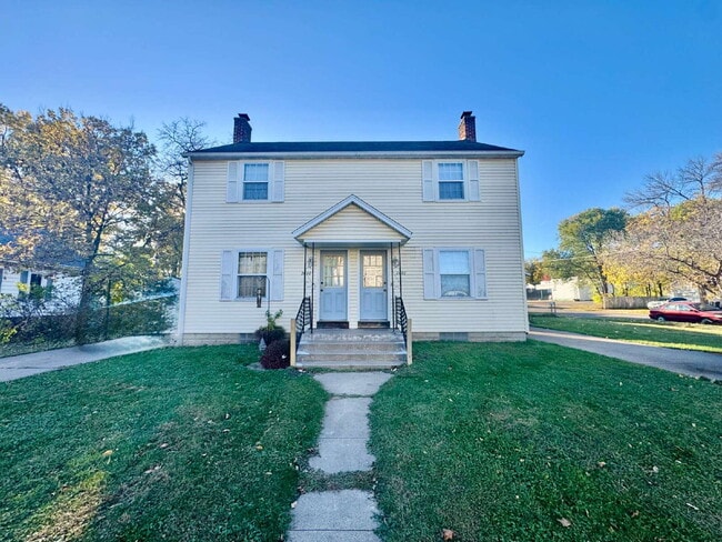 property at 2032 2nd St