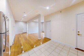 7 Estella St in Boston, MA - Building Photo - Building Photo