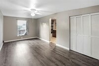 4560 Dunnam Rd photo'