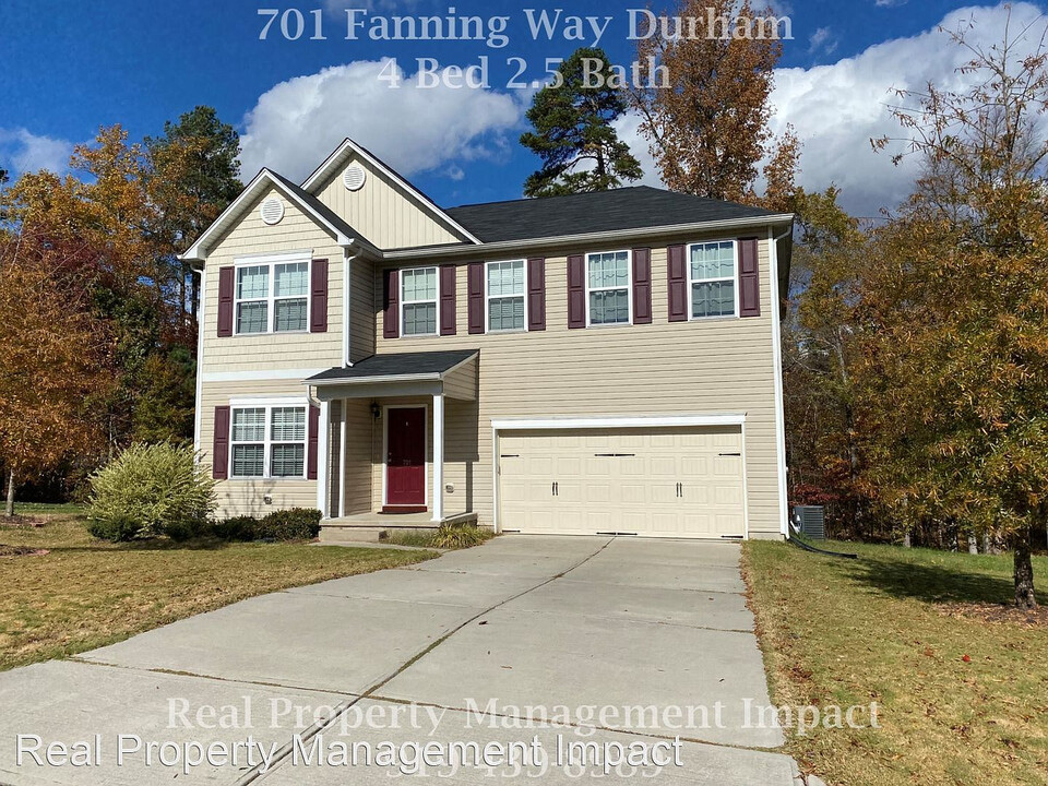 701 Fanning Way in Durham, NC - Building Photo