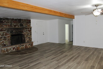 1347 S Meridian Rd in Apache Junction, AZ - Building Photo - Building Photo