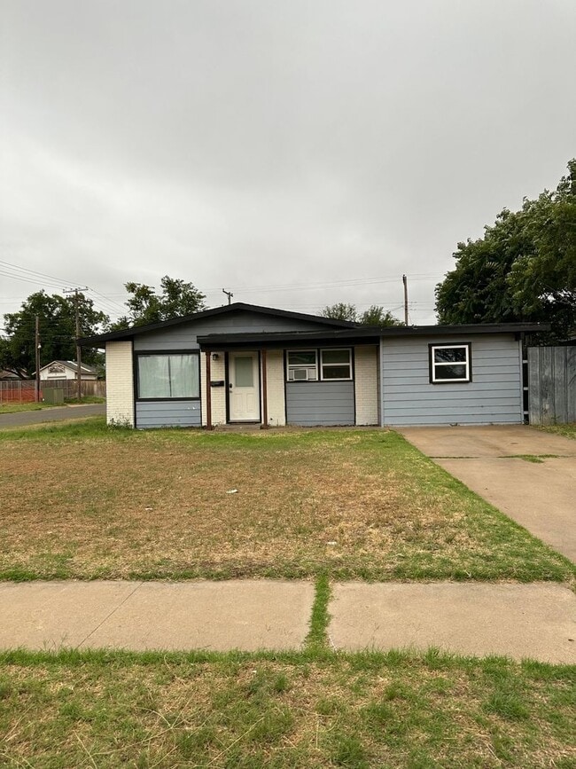 property at 5101 39th St