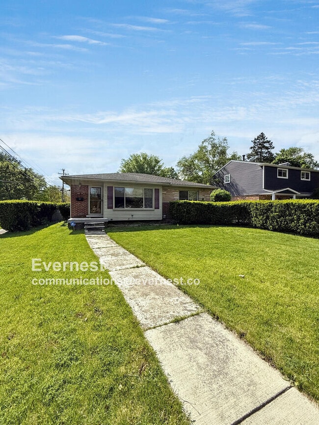 property at 2503 Maplewood Ave