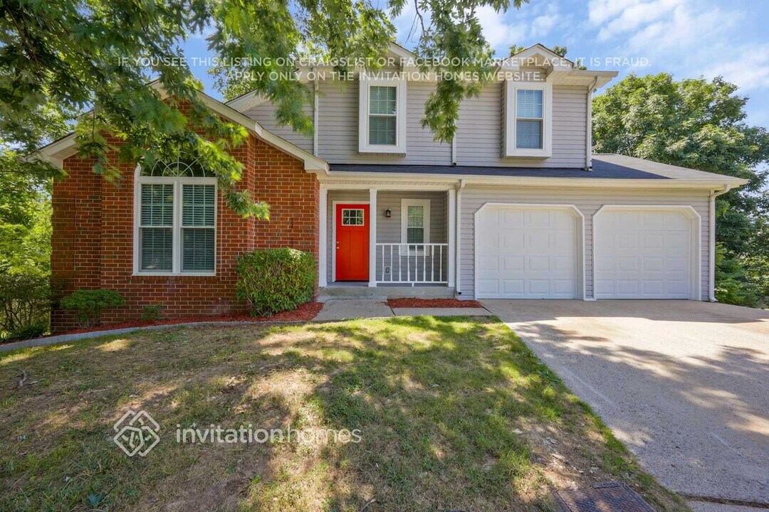 844 Rocky Mountain Pkwy in Nashville, TN - Foto de edificio