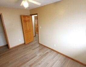 2900 4th St in Marion, IA - Building Photo - Building Photo
