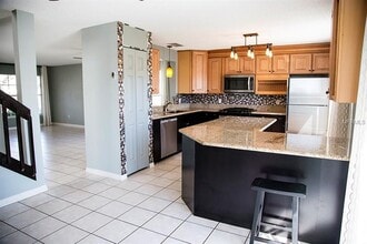 1324 Ballyshannon Pkwy in Orlando, FL - Building Photo - Building Photo