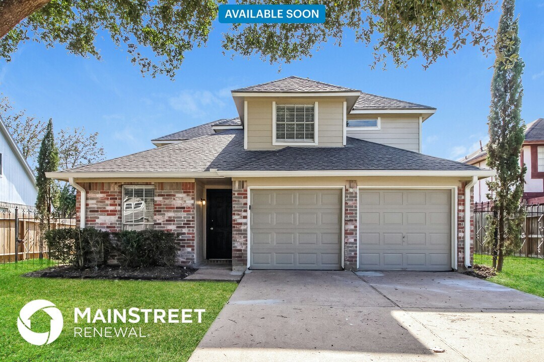 4110 President's Dr S in Houston, TX - Building Photo