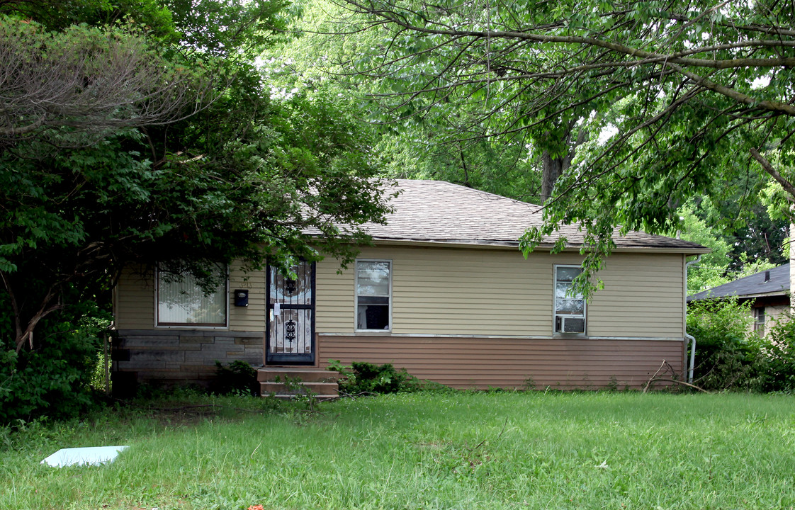 3213 E 38th St in Indianapolis, IN - Building Photo