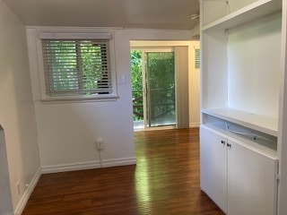 11049 Kling St in Los Angeles, CA - Foto de edificio - Building Photo