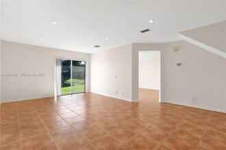 5467 SW 125th Terrace in Miramar, FL - Building Photo - Building Photo