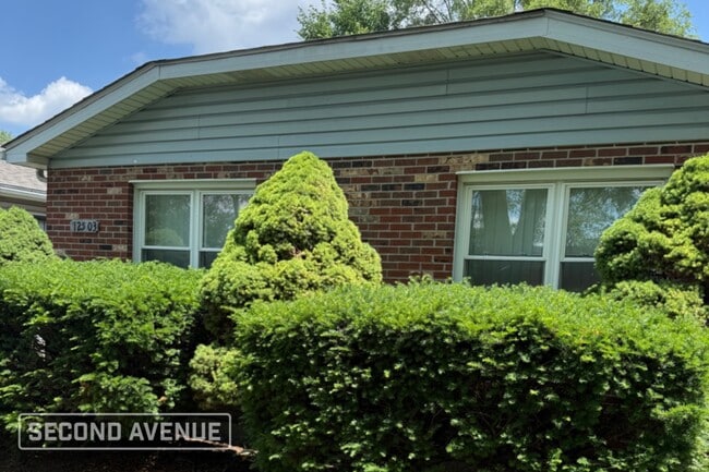 property at 12503 S Winchester Ave