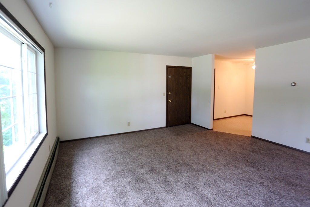 Countryside Apartment Homes in Plover, WI