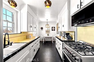 9101 La Salle Ave in Los Angeles, CA - Building Photo - Building Photo