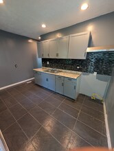 4079 E 104th St in Cleveland, OH - Foto de edificio - Building Photo