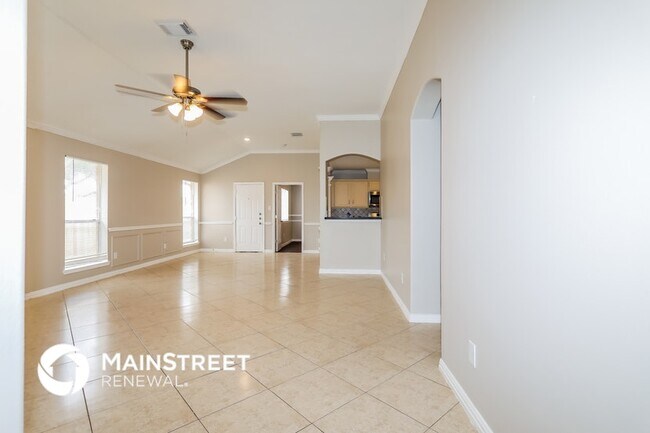 16811 Creek Trail, Unit 1900 in Houston, TX - Foto de edificio - Building Photo