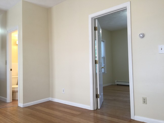 34 Pratt St, Unit 3 in Boston, MA - Building Photo - Building Photo