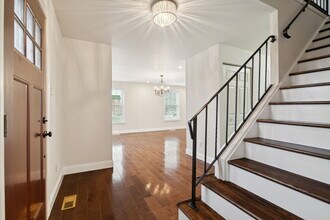 100 Rennard Ter in Philadelphia, PA - Building Photo - Building Photo