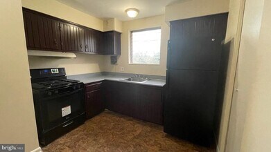 1014 Cedarcroft Rd in Baltimore, MD - Building Photo - Building Photo