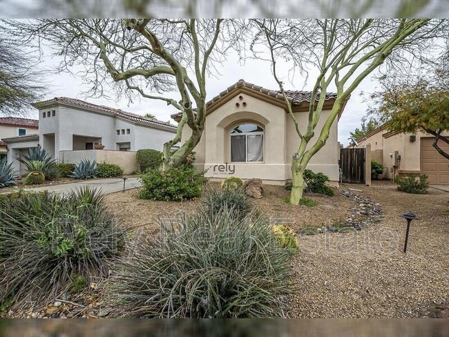 property at 4605 N Clear Creek Dr