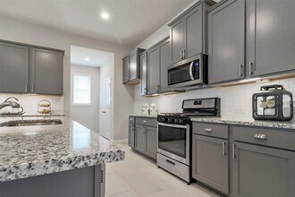 5839 Brimstone Hill Ln in Conroe, TX - Building Photo - Building Photo