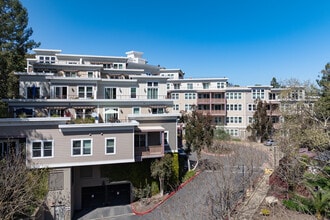 33 North Apartments in San Rafael, CA - Building Photo - Building Photo