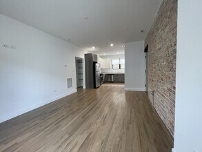 1303 S California Ave in Chicago, IL - Building Photo - Building Photo