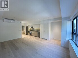520 W 28th Ave in Vancouver, BC - Building Photo