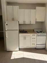 16190 NE 19th Pl in North Miami Beach, FL - Building Photo - Building Photo