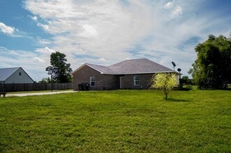 2143 Soman Ln in Kaufman, TX - Building Photo - Building Photo