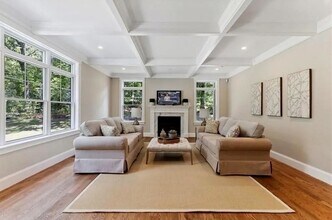 56 Blossomcrest Rd in Lexington, MA - Building Photo - Building Photo