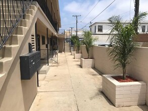 Louisiana (Schmidt) in San Diego, CA - Foto de edificio - Interior Photo