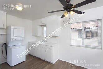 962 Opal St in San Diego, CA - Building Photo - Building Photo