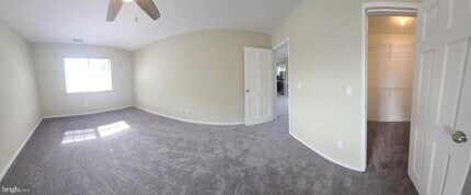 47 Garden View Terrace in East Windsor, NJ - Building Photo - Building Photo