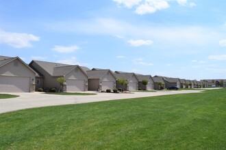 Camden Crossing in Sycamore, IL - Building Photo - Building Photo