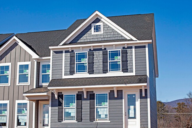 property at 2213 Leeham St