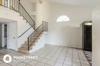 3069 W Camino Fresco in Tucson, AZ - Foto de edificio - Building Photo