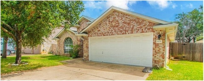 8108 Miller Falls Dr in Round Rock, TX - Foto de edificio - Building Photo