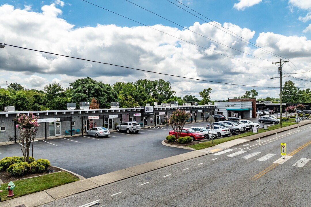 Porter East in Nashville, TN - Building Photo