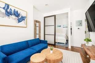 69 Clinton St in New York, NY - Building Photo