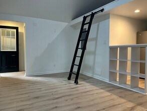 1146 Oakdale Rd NE in Atlanta, GA - Building Photo - Building Photo